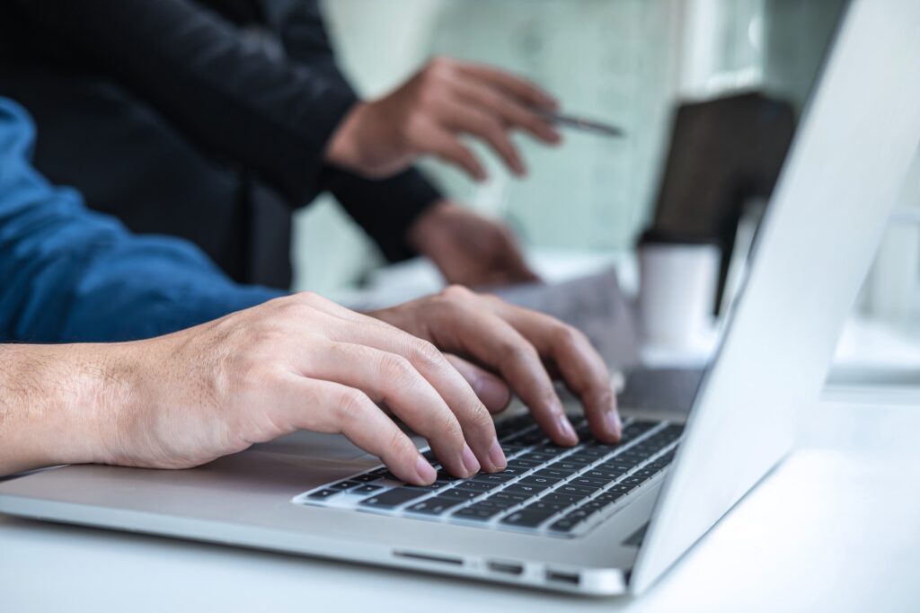 Professional Developer programmer cooperation meeting and brainstorming and programming in website